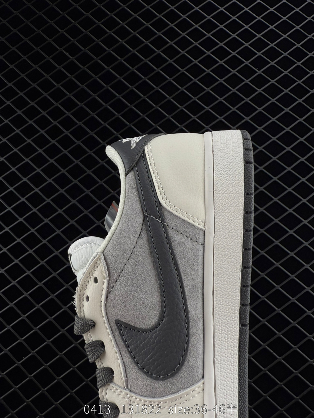 Travis Scott x Air Jordan 1 ” Reverse Mocha “